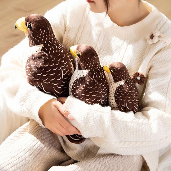 Realistic Eagle Plush Toy Soft Cuddly Children's Cognitive Prop Simulation Design