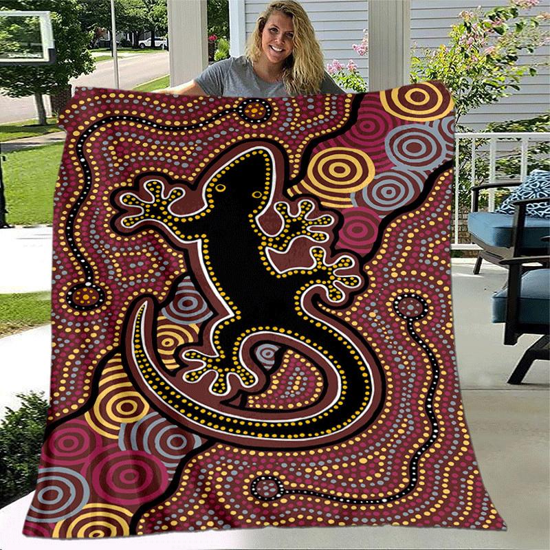 1pc Indigenous Style Lizard Printing Lightweight Flannel Blanket, Comfortable and Warm Blanket, Sofa Bed and Couch Office, Suitable for Gift Blankets