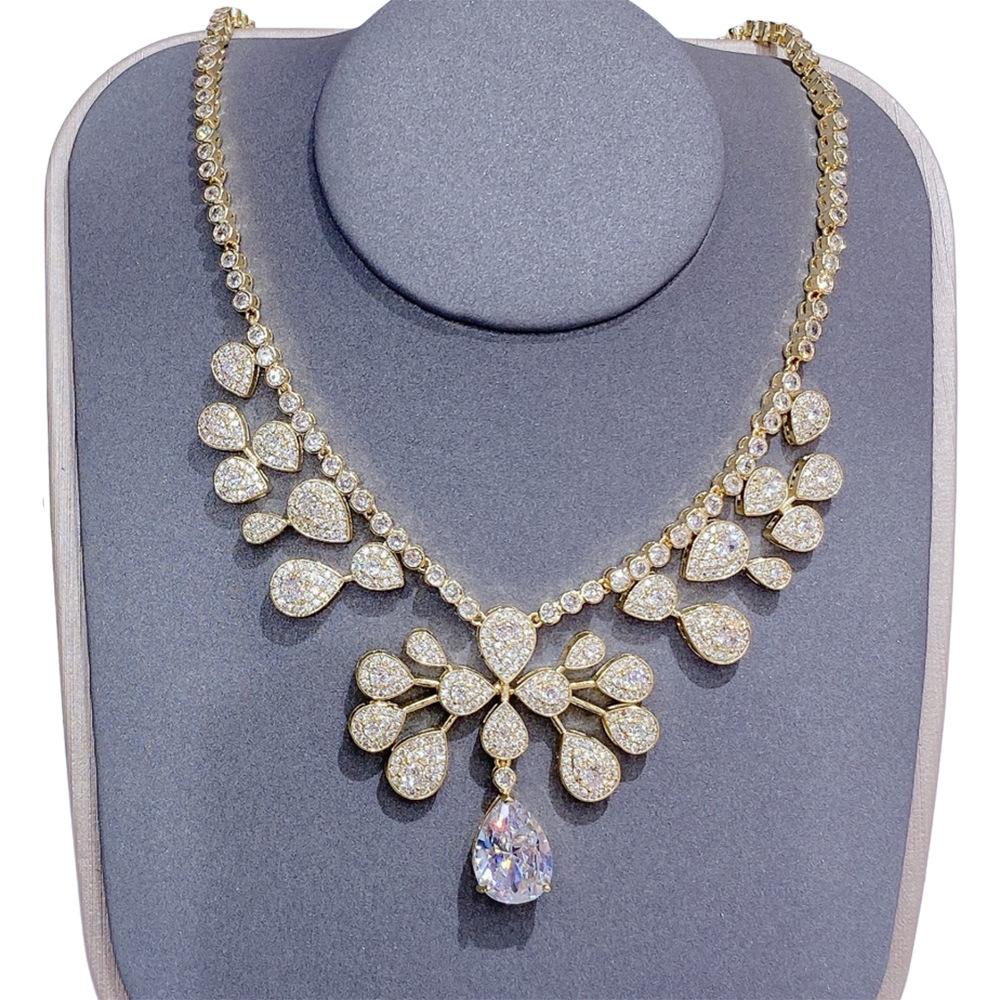 Luxury Red Zircon Necklace Earring Set for Women Elegant Water Drop Design Crystal Jewelry Party Wedding Evening Accessories