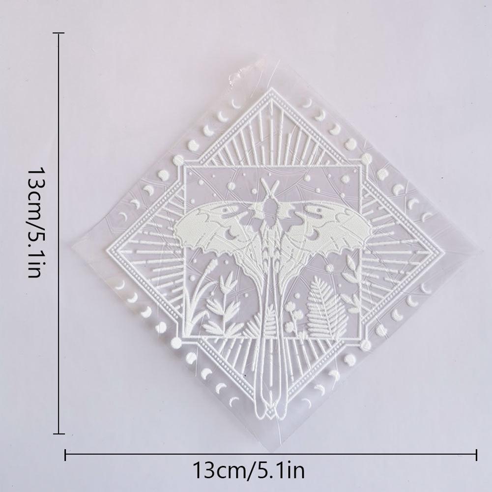 

2022 Rainbow Maker Prism Наклейки на стіну Light Sun Catcher Віконна плівка Самоклеюча прикраса для дому Заломлення сонячного світла Window Sticker U