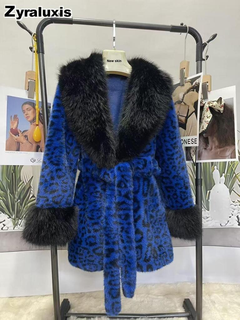 Women's Leopard Print Faux Fur Coat with Wide Collar and Slim Fit for Winter Formal Wear