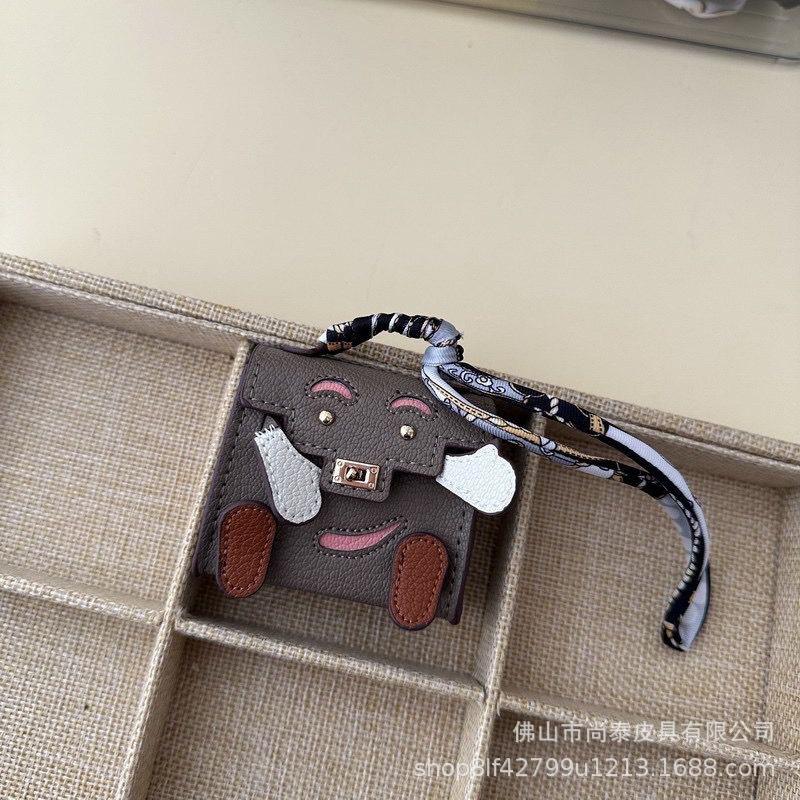 Mini Doll Airpod Earphone Cover Cross-border Explosion Bag Pendant Keychain Car Ornament