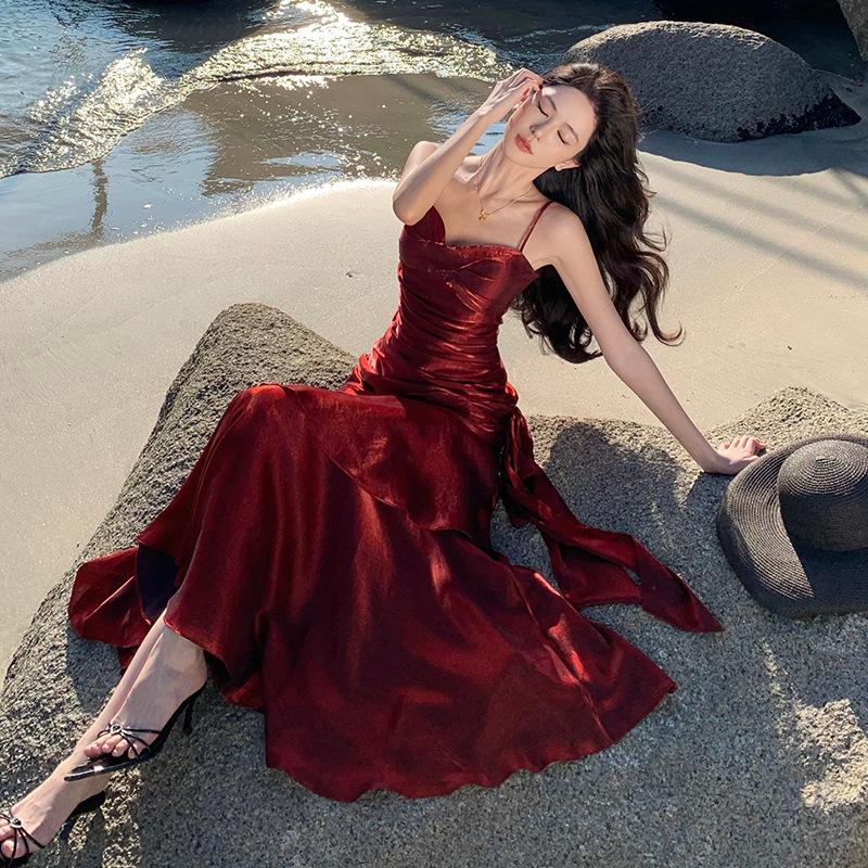 Meerjungfrau Ji rote Rüschenkante High-End rotes Kleid Bar-Mizwa Bankettkleid Brustpolster