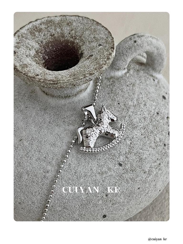 Cuiyan S925 Silver Rocking Horse Crushed Ice Necklace - Women's 2025 Light Luxury Clavicle Chain