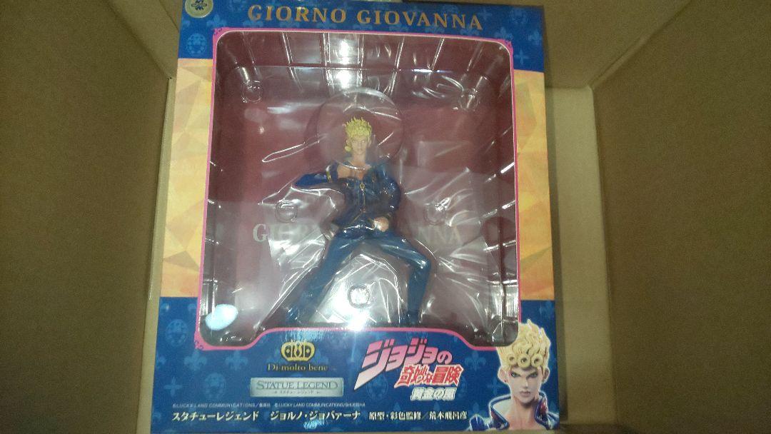 

[USED] Statue Legend Giorno Giovanna with limited edition bonus pedestal
