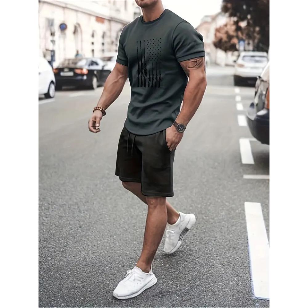 2024 Neue Sommer-Sportbekleidung Herren Kurzarm Shorts 2-teiliges Set Herren Street Camouflage-Print Trendiges Shorts-Set Herrenbekleidung