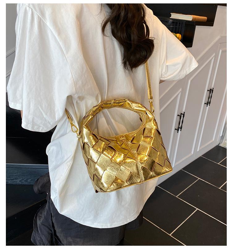 High-end niche bag women's summer 2025 new casual handbag fashion popular women's versatile dumpling bag