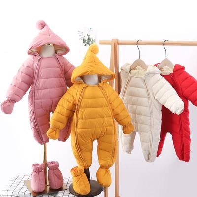 Neujahr Winter Baby Strampler: Fleecegefütterter, verdickter Baby-Einteiler