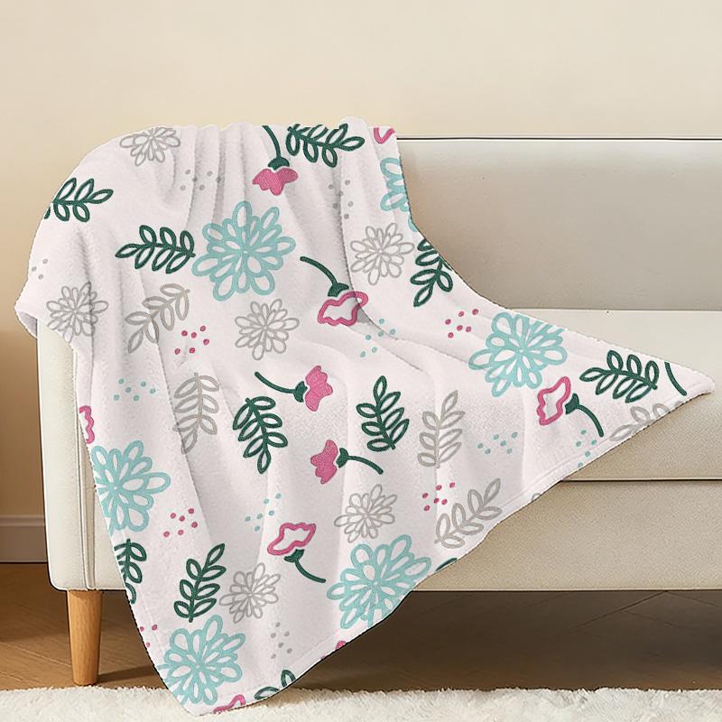 Lightweight Floral Flannel Blanket: Soft, Skin-Friendly Warm Throw for Home, Car (Christmas, Halloween Use)