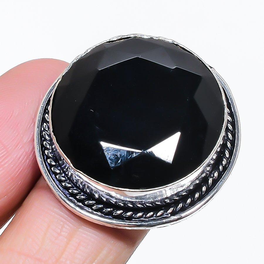 

Natural Black Spinel Gemstone 925 Sterling Silver Jewelry Ring Size 9 e3w00