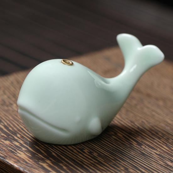 Mini Ceramic Incense Holder, Whale Shape Incense Stick Holder, Cute Incense Burner, Multi-purpose Ornament for Bedroom Yoga Room Tea House