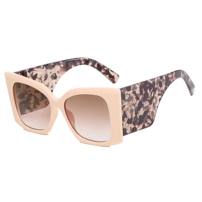 Big Frame Sunglasses Women Square Vintage Fashion UV400 Protection Exaggerated Shades for Women Trendy Sun Glasses