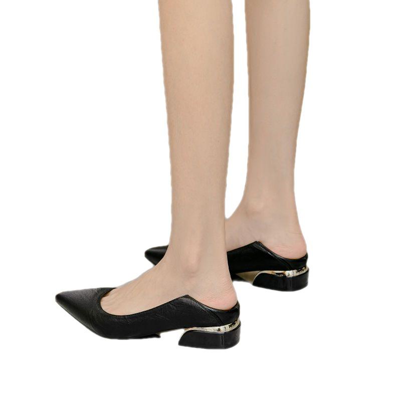 WD Women's Black Low Heel Professional Work Shoes - Comfortable Chunky Heel for Long Hours