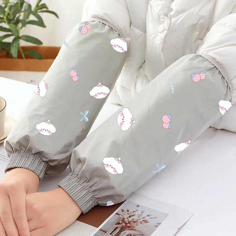 Waterproof and Dirt-Resistant PU Kitchen Sleeves for Women - Long, Oil-Resistant, White, Ideal for Summer Housework