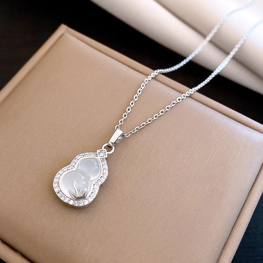 New Chinese zircon stone gourd necklace design sense collarbone chain necklace