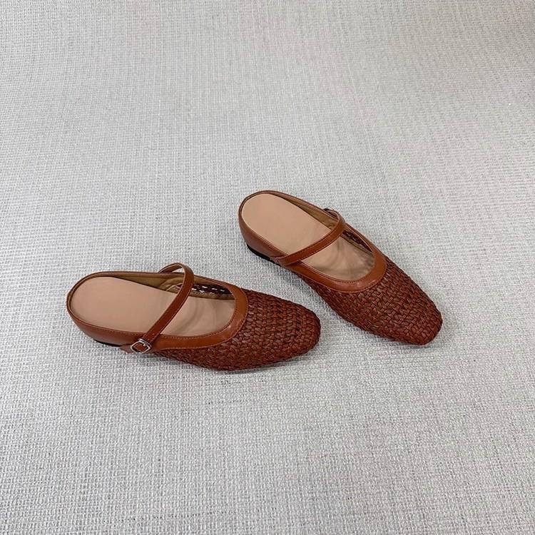 The Inner Height of the Self-kept Version Is Increased by 5cm, and the French Hollow-woven Outer Wear Half-towed Sandals Are One-word with Shallow Mo