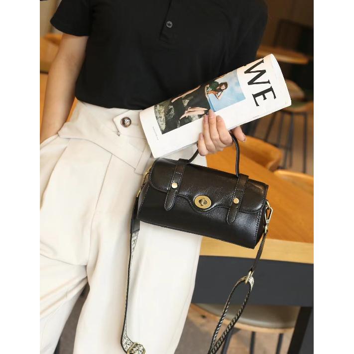 

Summer trendy genuine leather small bag for women, versatile casual baguette bag, textured vegetable-tanned top-layer cowhide women s crossbody bag чёрный