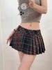 Women's Slim-Fit Low-Waist Pleated Plaid Mini Skirt with Button-Up Slit - Autumn Anti-Exposure Design