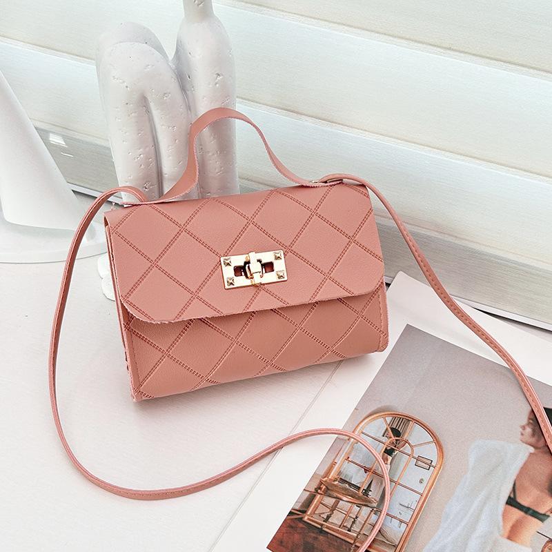 Geantă de umăr crossbody pătrată mică matlasată în relief