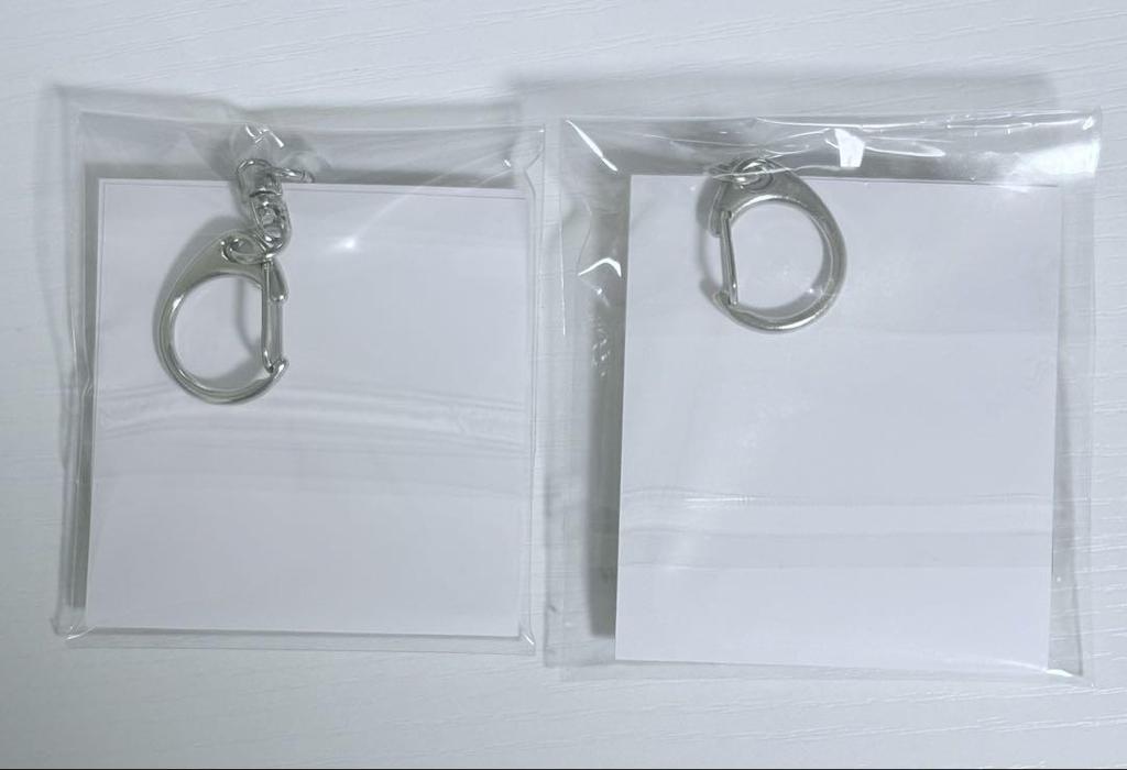 [USED] Identity V Sweet Paradise Priest Perfumer Bonus Keychain