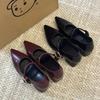 Mary Jane shoes women's 2025 early spring new French retro niche design sense one word with light mouth thick heel single shoes