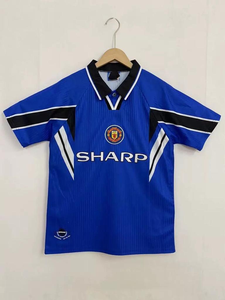 Source: Retro football uniform: Brazil-Real Madrid-Manchester United nostalgic version short-sleeved jersey
