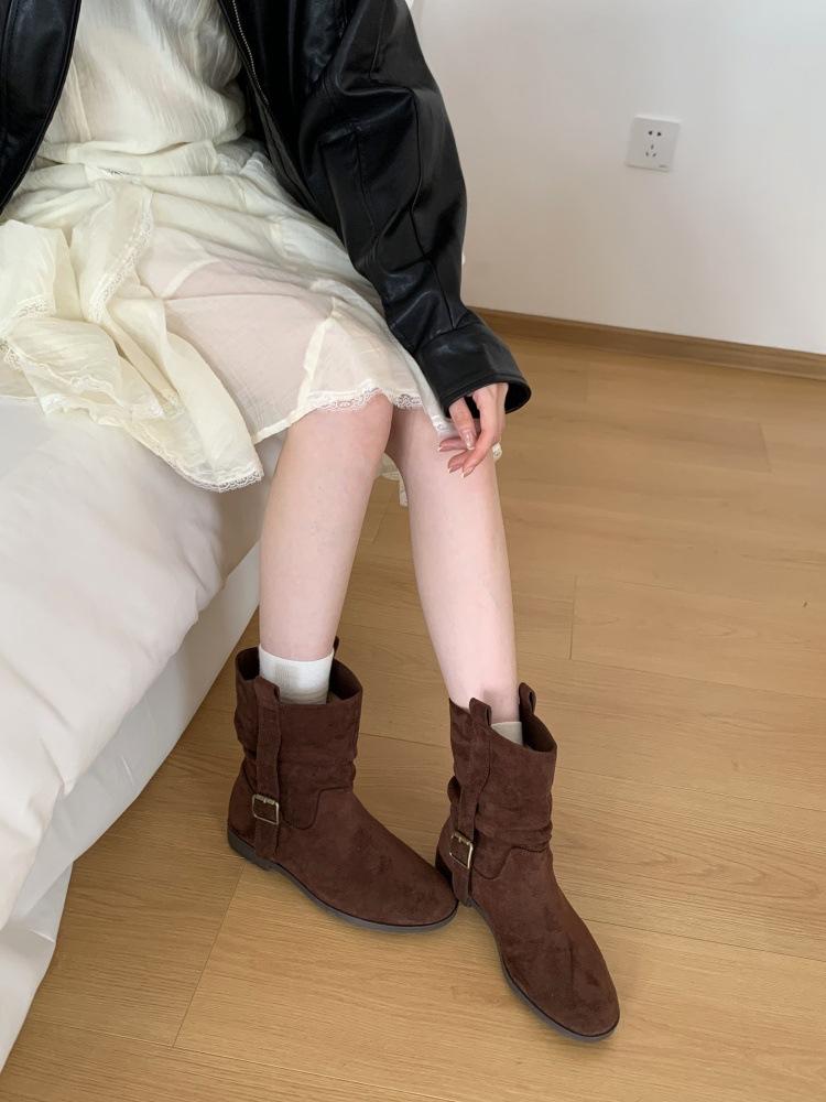 

New 2025 round head short boots for women and bare boots, retro velvet pleated Chelsea boots for women 39 кофейный