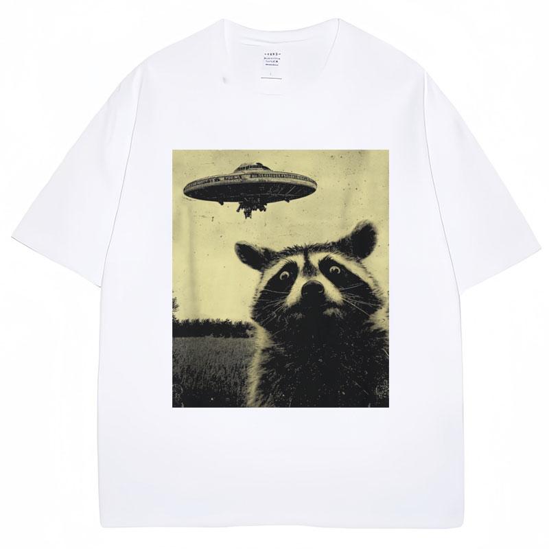 Raccoon Selfie UFO Funny Print T Shirt Men Women Novelty T Shirts 100% Cotton Oversized Casual Summer O-Neck T-shirts