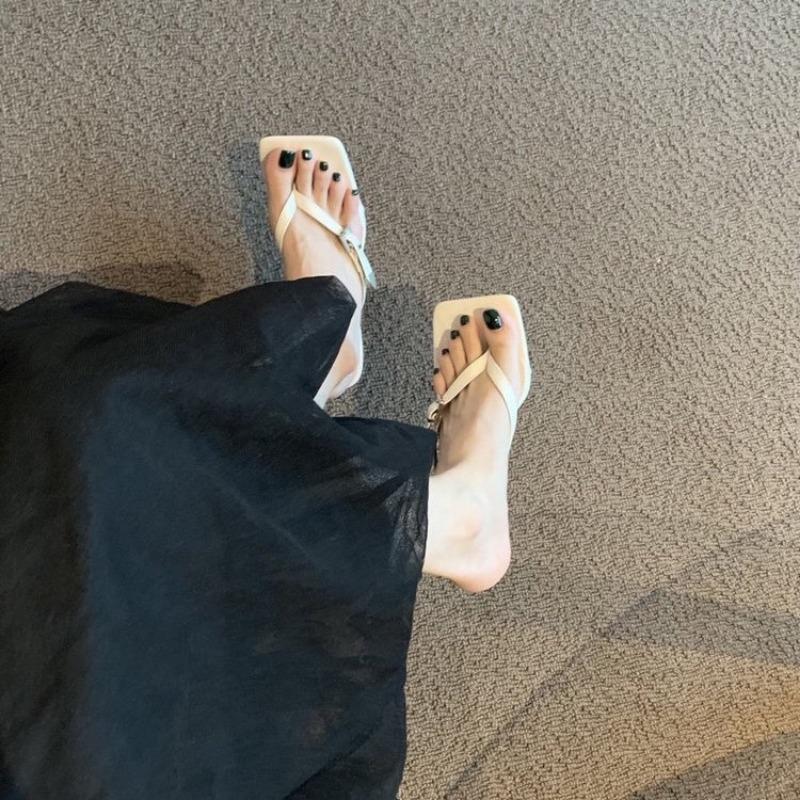 Fashion Women's Stiletto Sandals Summer New Style Square Head Clip Toe Metal Buckle Anti-slip Wear-resistant Flip-flops