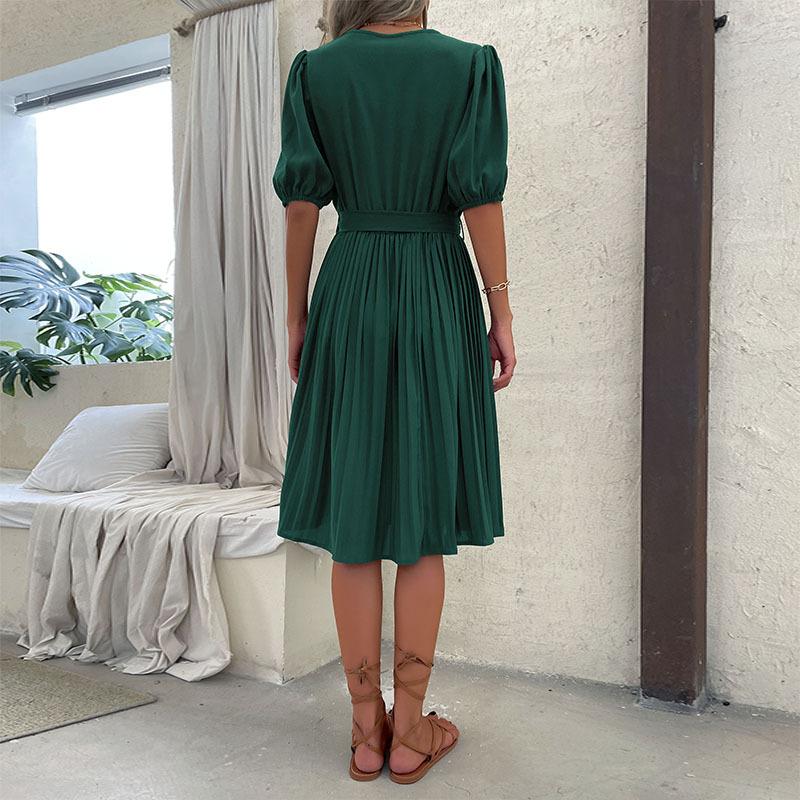 Fashion Women's Summer Lace-Up V-Neck Green Pleated Dress