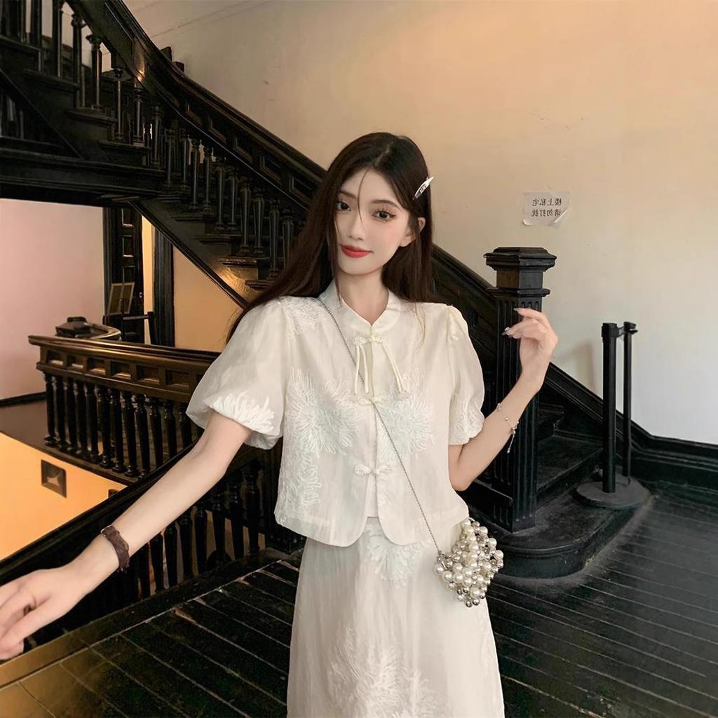 New Chinese-style Fringed Disc Buckle Temperament Short-sleeved Shirt High Waist Skirt Women's Summer 2026 New Fashion Suit