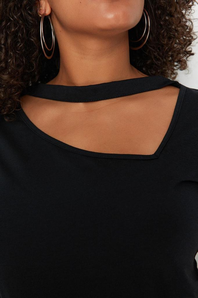 Damen Stil Übergröße Strick-T-Shirt mit orangefarbenem Fenster-Ausschnitt-Detail