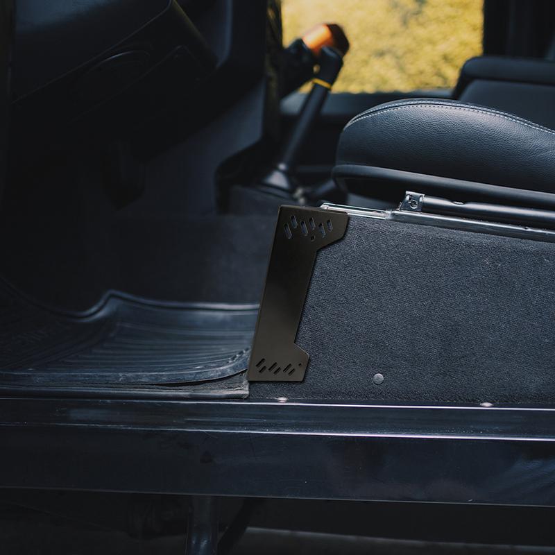 BEVINSEE Steel Seat Box Corner Carpet Mat Protectors for Land Rover Defenders