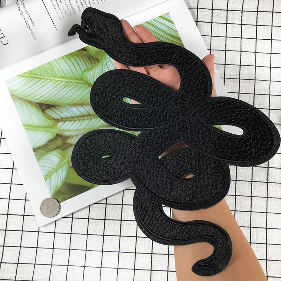 1Pcs Black Snake Embroidery Applique Patch Patches Clothing DIY Repair Apparel Accessories