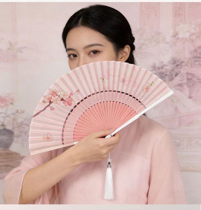 Tradycyjny Chiński Składany Wachlarz Bambusowy do Hanfu i Qipao