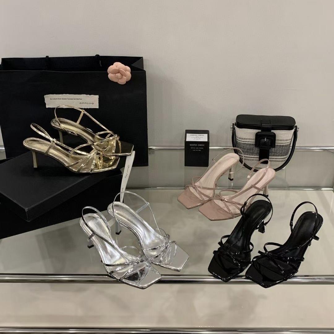 

Квадратный носок крутые тапочки женские носят сандалии с открытым носком туфли-стилеты тапочки на высоком каблуке 40 чёрный