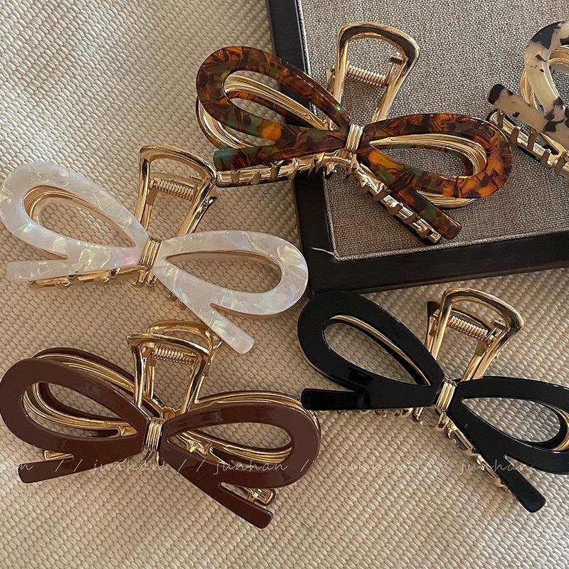 

Premium Bow Acetate Claw Hair Clip for Medium Volume Hair