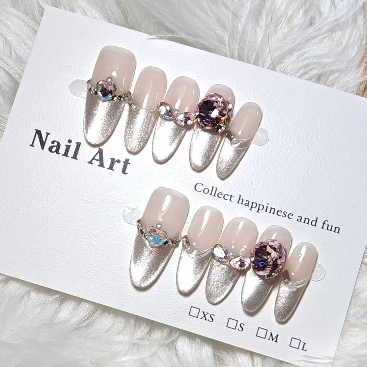 

Молочно-белые перламутровые стразы накладные ногти - Подчеркните форму рук длинным носибельным искусством. Extra Small XS