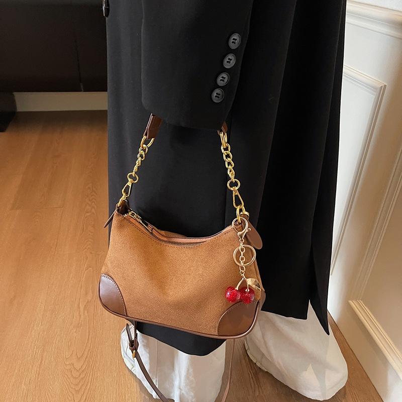 Retro Bag Women's Autumn and Winter 2025 New Fashion Niche Design Shoulder Messenger Bag Popular Ins Dumpling Bag