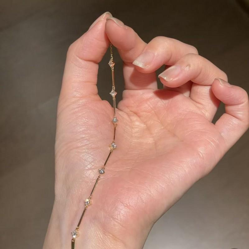 Elegant Minimalist French Style Sparkling Crystal Chain Bracelet Women Thin Layering Gold-Tone Jewelry