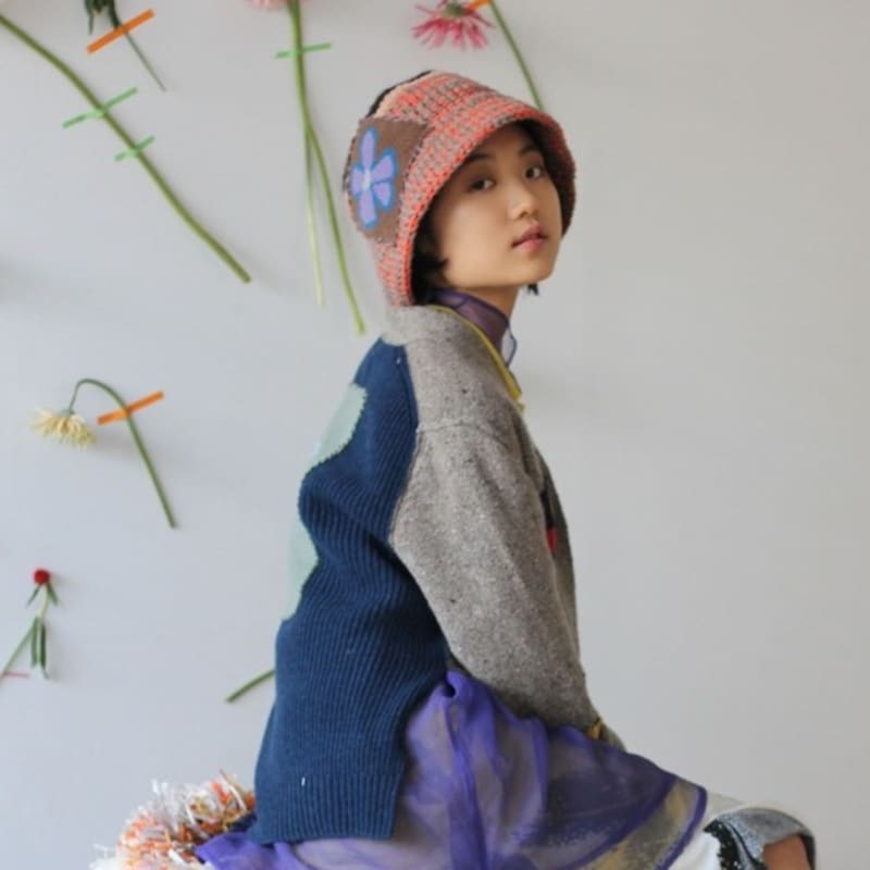 

МИСУ А БАРБЕ ЦВЕТОЧНОЕ ВЕДРО ОРАНЖЕВЫЙ L