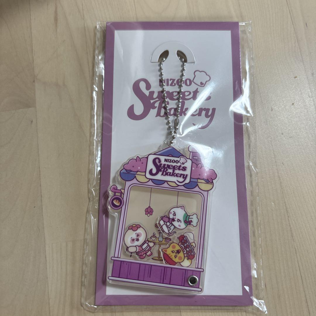 

[USED] NiziU NIZOO acrylic keychain