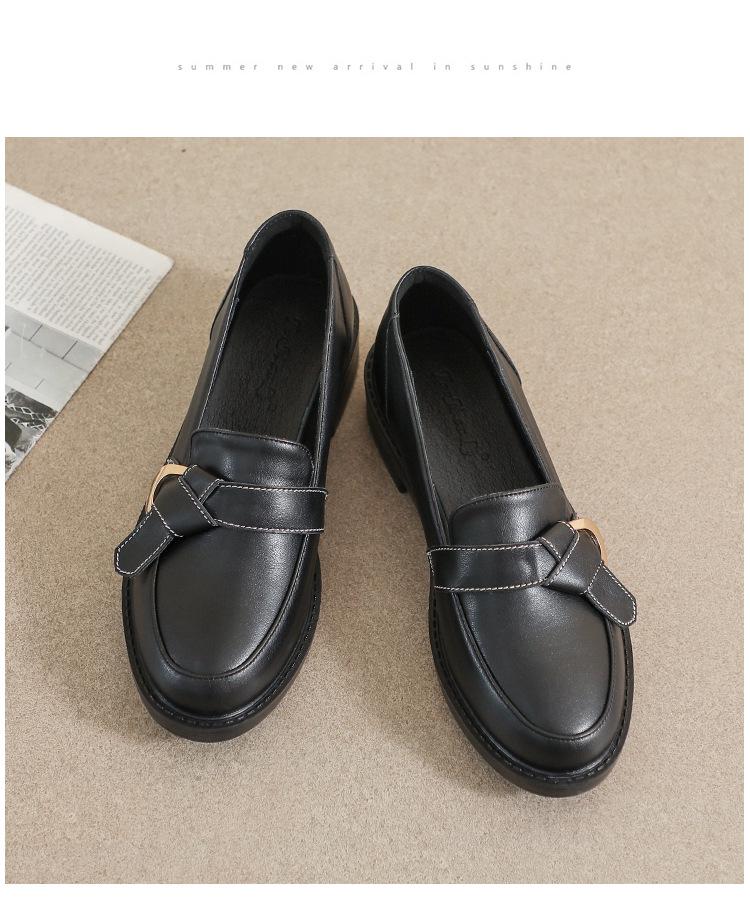 Dámské mokasíny z pravé kůže v britském stylu, černé - podzim 2025, měkká podrážka, pohodlný střední podpatek, plochá špička