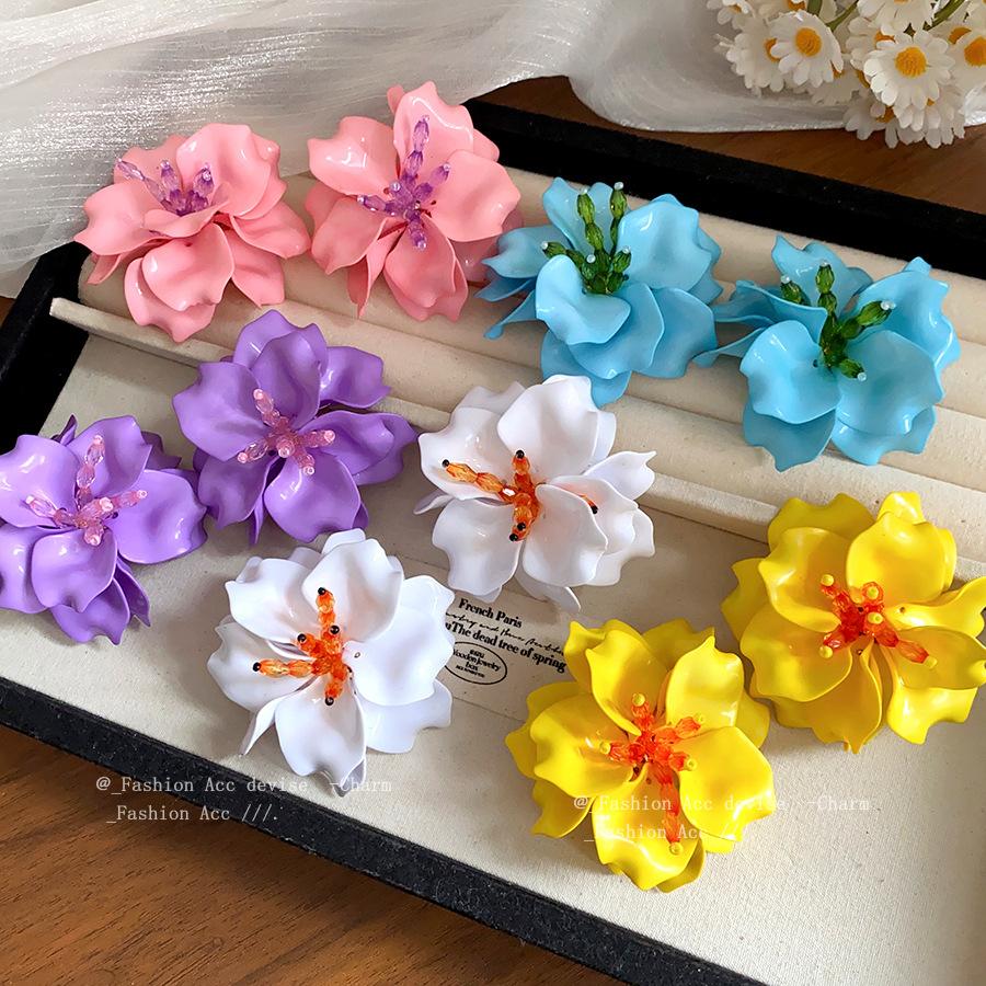 Silver Needle Acrylic Three-dimensional Flower Earrings Female Mori Small Fresh Cute Sweet Earrings Seaside Holiday Earrings