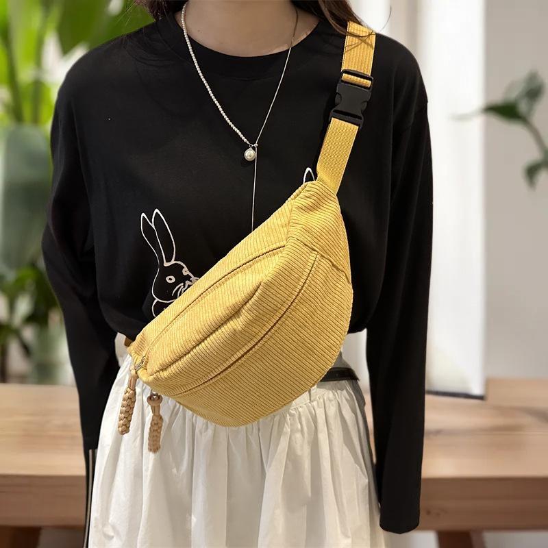 Half Moon Waist Bags Corduroy Running Belt Bags Large Capacity New Fashion Women'S Chest Bag Crossbody Bag
