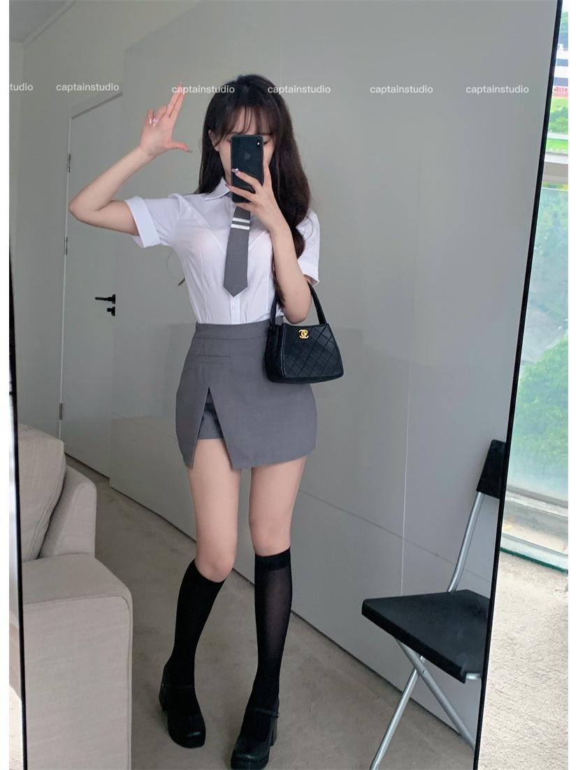 

2024 Приталенная А-силуэта Юбка с высокой талией и нерегулярным разрезом M серый