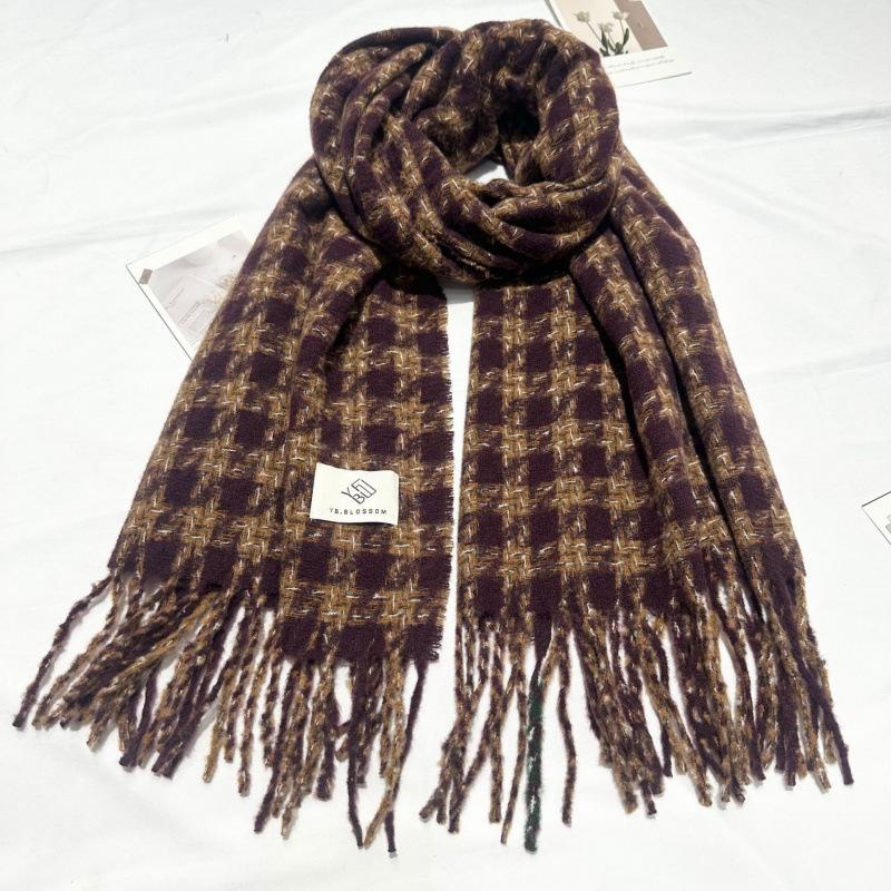 New Hoop Yarn Autumn and Winter Plaid Tassel Scarf Shawl Fashionable Senior Women Korean Style Thickened and Warm