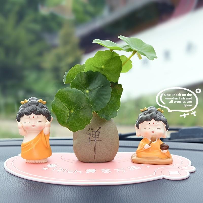 Buddha Car Ornaments Resin Craft With Lucky Lotus For Giftgiving Occasions