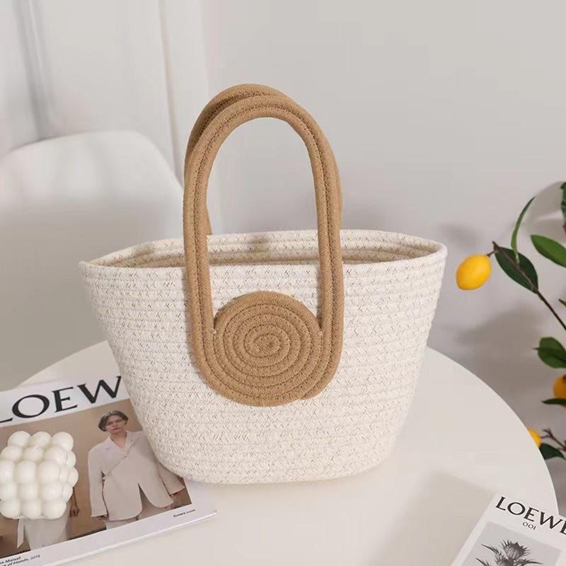 

Beautifully Crafted Cotton Tote Bag With No Lining And Convenient Zipper Pocket For Secure Storage Gold White