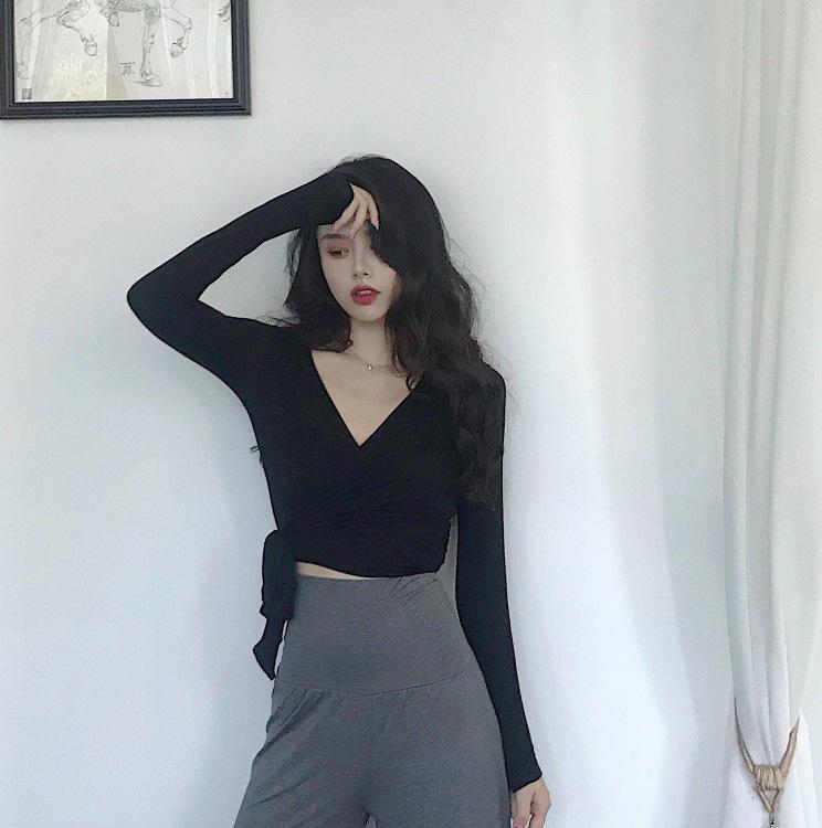 

Женский облегающий топ со шнуровкой, V-образным вырезом, длинными рукавами и открытой талией XXL чёрный